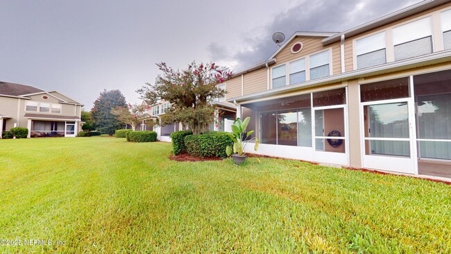 Building Photo - 6937 Woody Vine Dr
