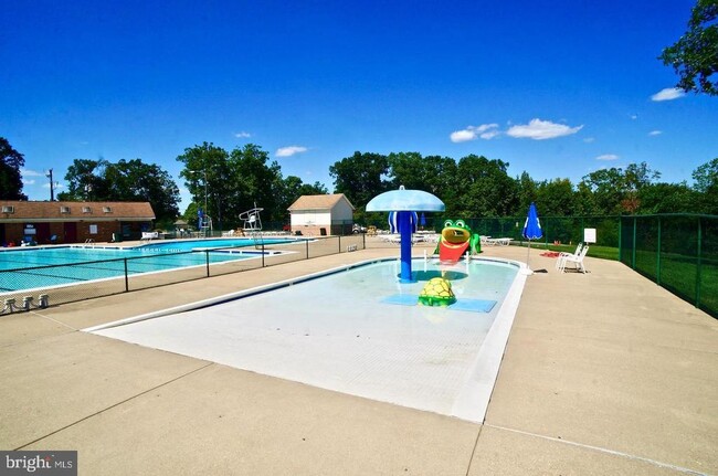 Building Photo - 1117 Aquia Dr