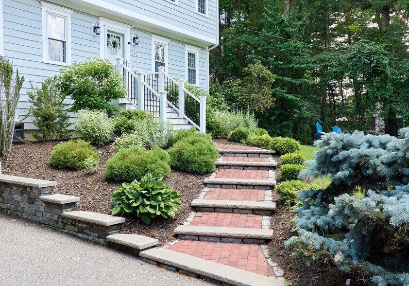Building Photo - 137 Peterson Path