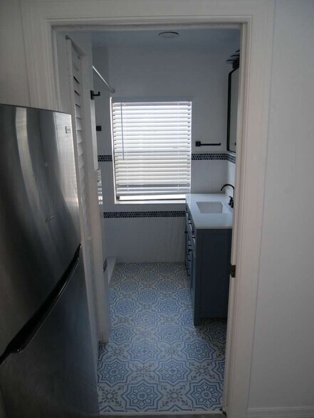 Building Photo - 13115 3rd St E