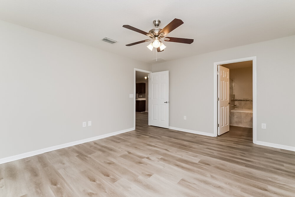 Building Photo - 1223 Sheridan Bay Dr