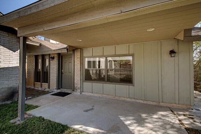 Building Photo - 6407 Auburn Dr