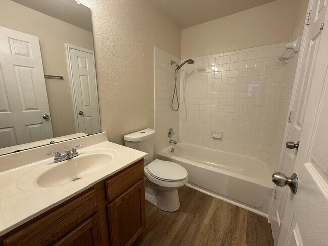 Building Photo - 5203 Causeway Ct
