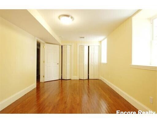 Building Photo - 19 Parker Hill Ave