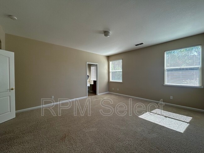Building Photo - 2206 Ranch House Ct