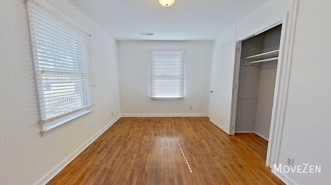 Building Photo - 1217 Brighton Rd