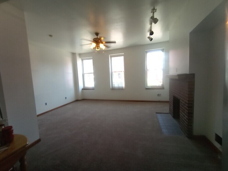 Living Room - 4518 Liberty Ave