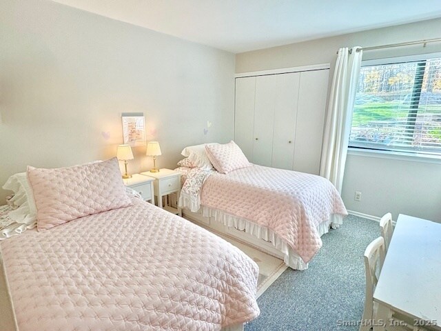 Building Photo - 13 Keeler Close