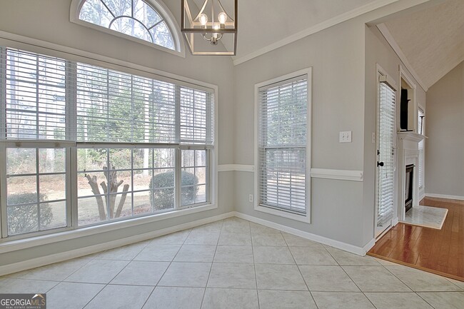 Building Photo - 170 Hidden Brook Trail