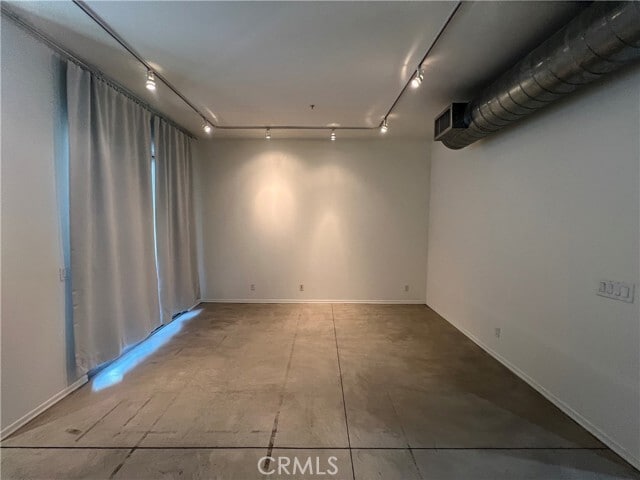 Building Photo - 204 N Spurgeon St