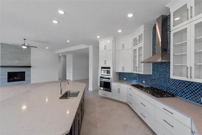 Building Photo - 405 Ocate Mesa Trail