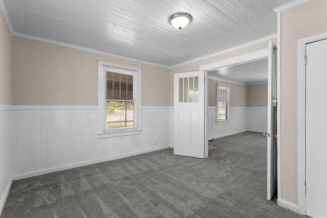 Building Photo - 1742 Ware Ave