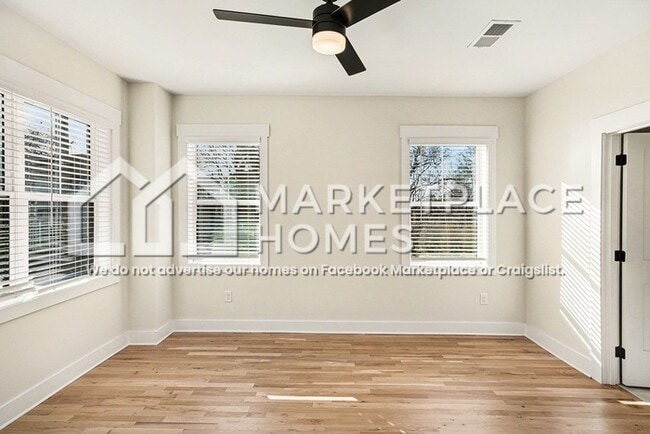 Building Photo - 978 Dozier Pl