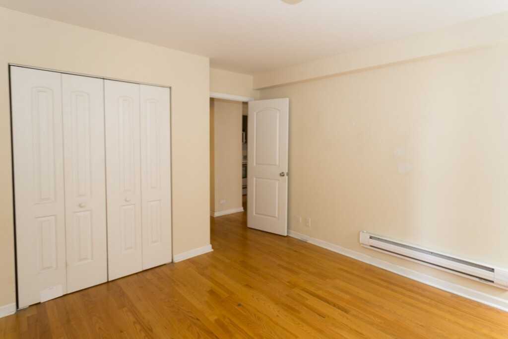 Building Photo - 4180 N Marine Dr