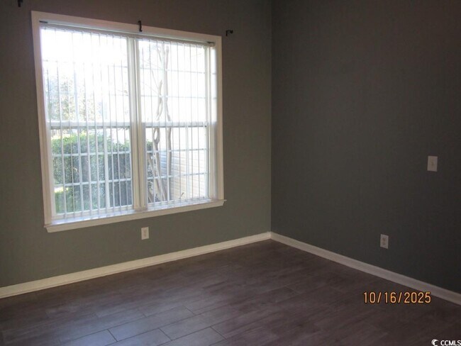 Building Photo - 1103 Checkerberry St