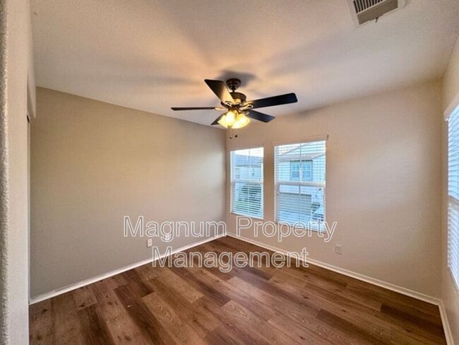 Building Photo - 41685 Woodridge Ave