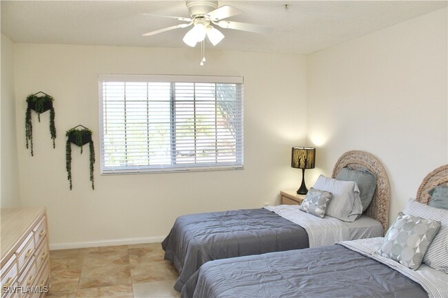 Building Photo - 1265 Wildwood Lakes Blvd