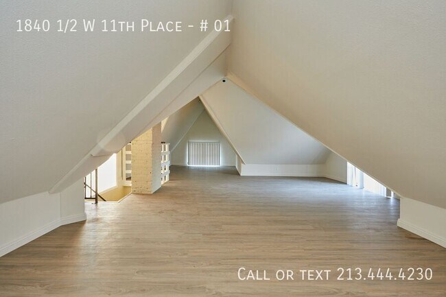 Building Photo - 1840 1/2 W 11th Place-# 01