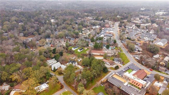 Building Photo - 264 Jones Dr