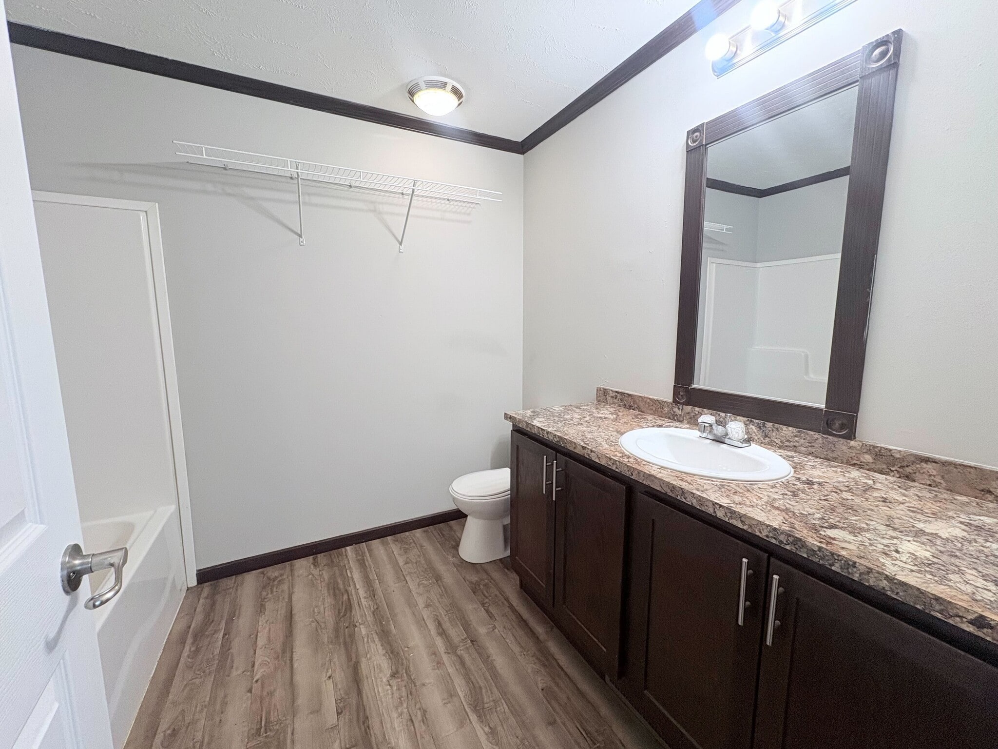 Building Photo - 10694 State Rte 762