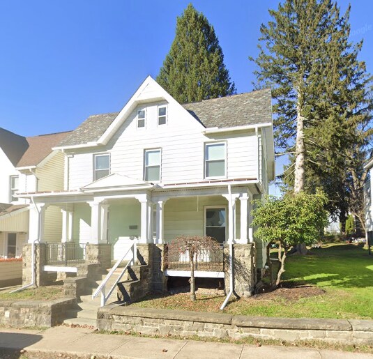 Primary Photo - 45 Huffman St