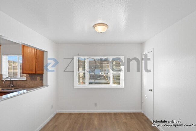 Building Photo - 29213 Dixon St