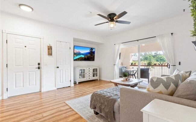 Furnishings are just in example - 31407 Taylor Ln