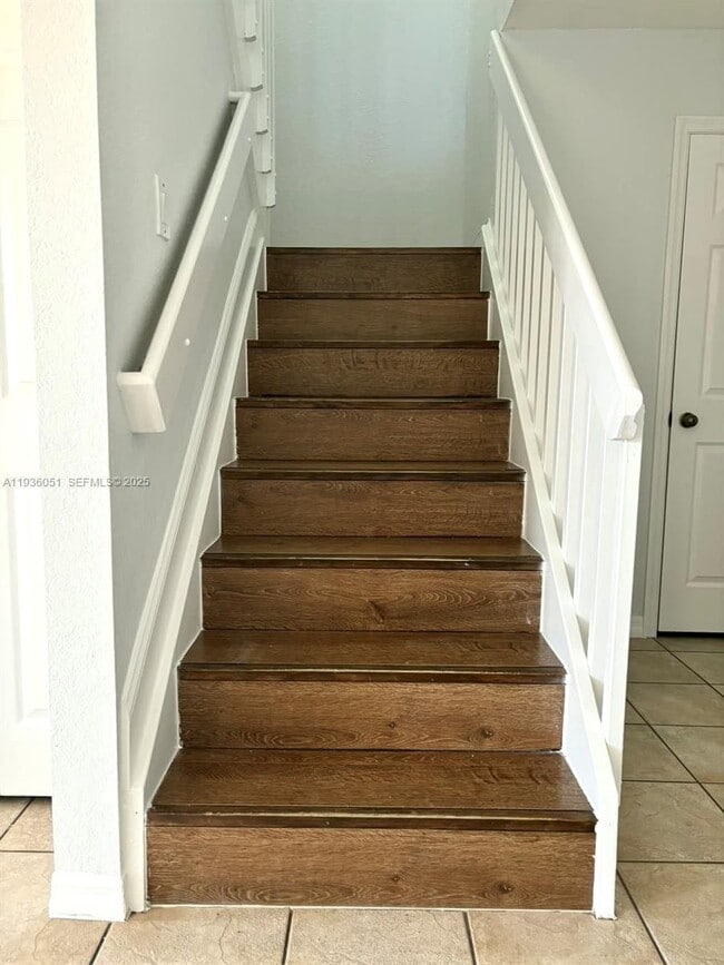 Building Photo - 16276 SW 75th St