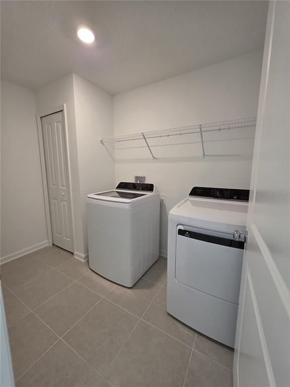 Building Photo - 3496 Chinotto Dr