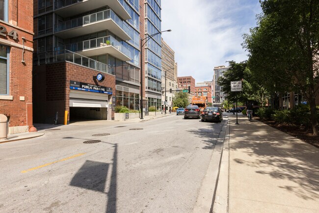 Building Photo - 111 W Polk St