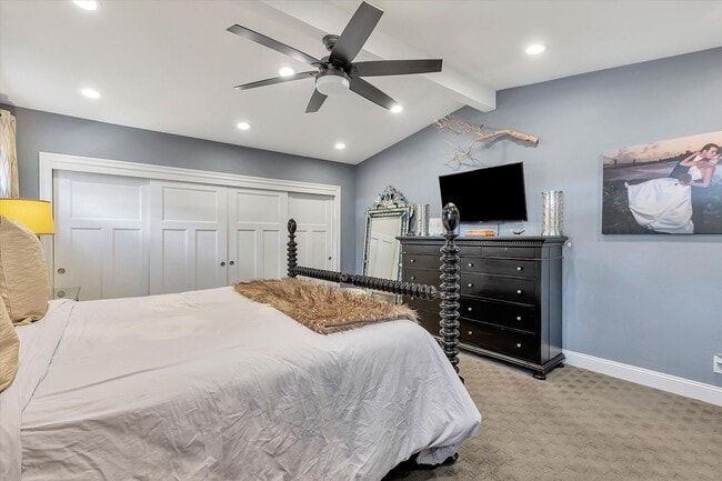 Building Photo - Gorgeous Vibrant Home In Santa Clara