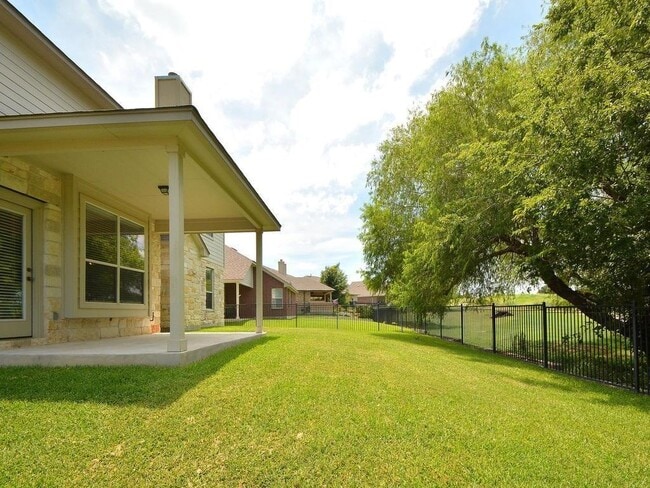 Building Photo - 1696 Greenside Trail