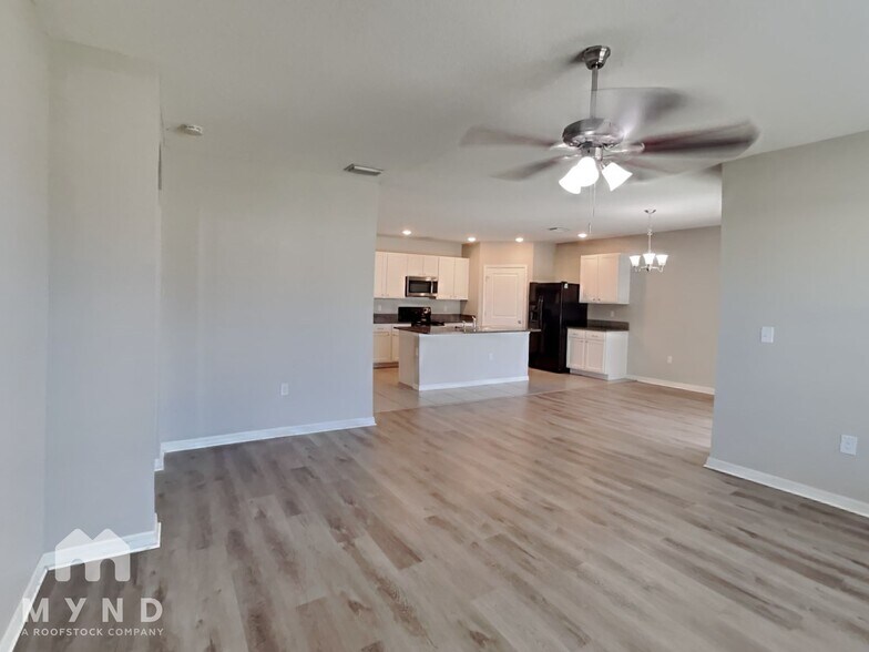 Building Photo - 14115 Arbor Pines Dr