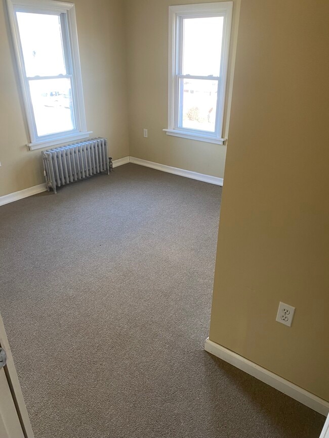 Building Photo - 9 High St