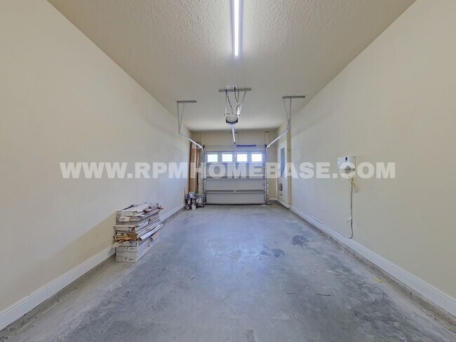 Building Photo - Freshly Updated 3-Bedroom Townhome in Reserve Pointe, Navarre