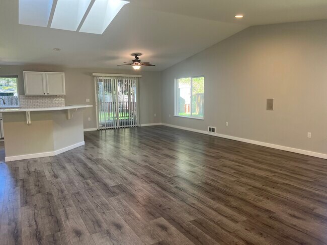 Building Photo - 1806 192nd Ave Ct SW