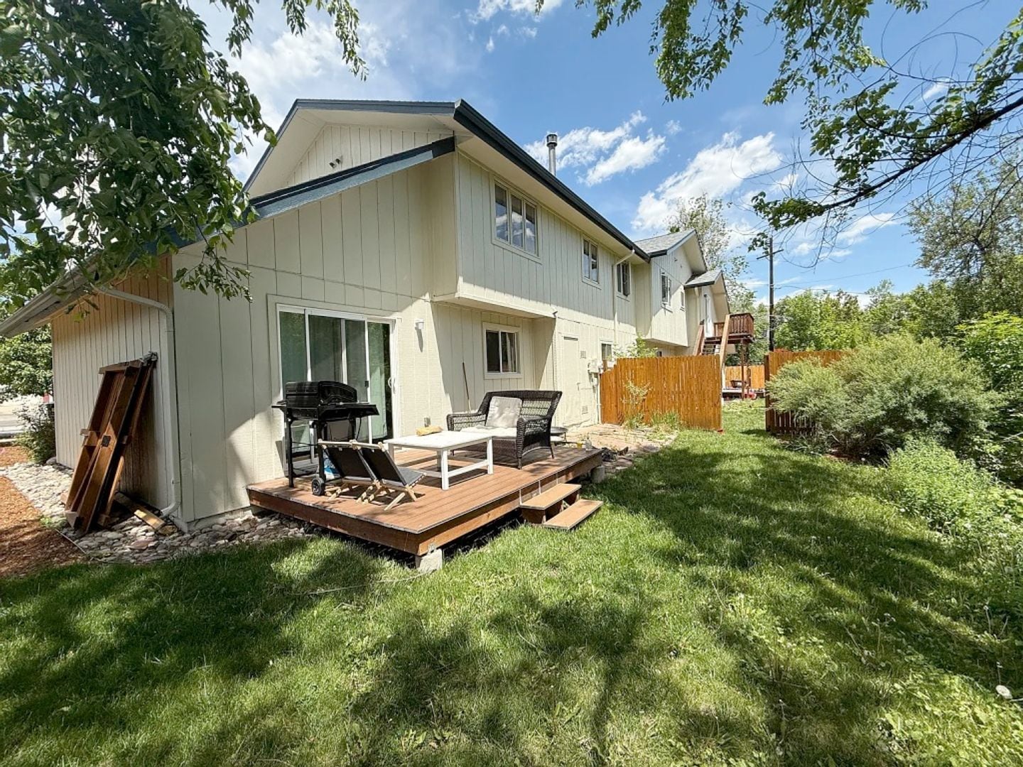 Building Photo - 2340 Folsom St