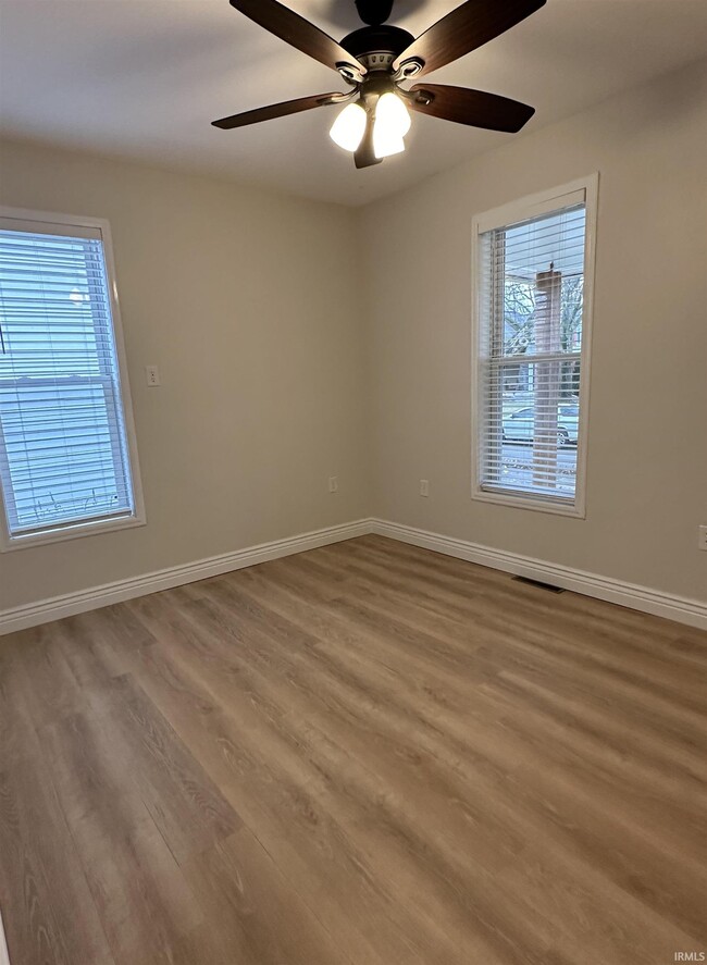 Building Photo - 126 E North St