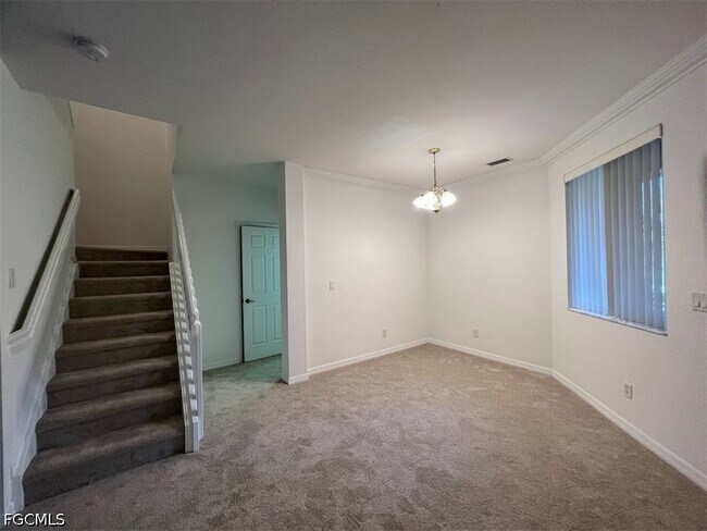 Building Photo - 9634 Roundstone Cir
