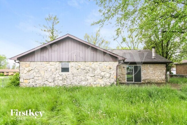 Building Photo - 10100 E 63rd St