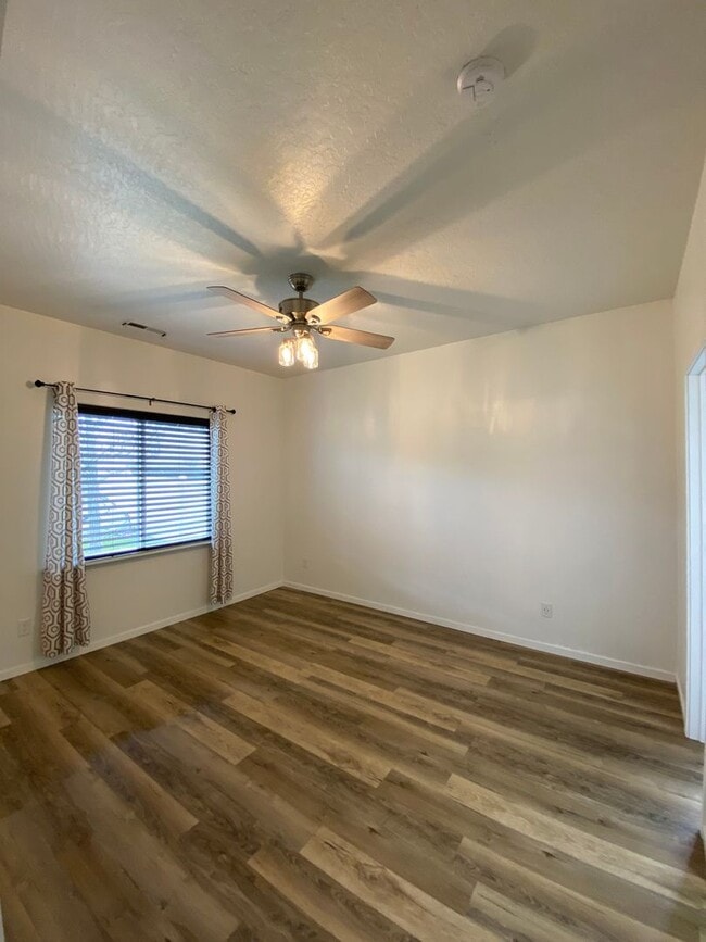 Building Photo - Liberty Lake Area-3 beds, 2baths Rancher Style House for rent Available NOW