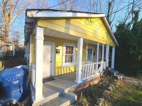 Building Photo - 70A Chester Avenue Southeast