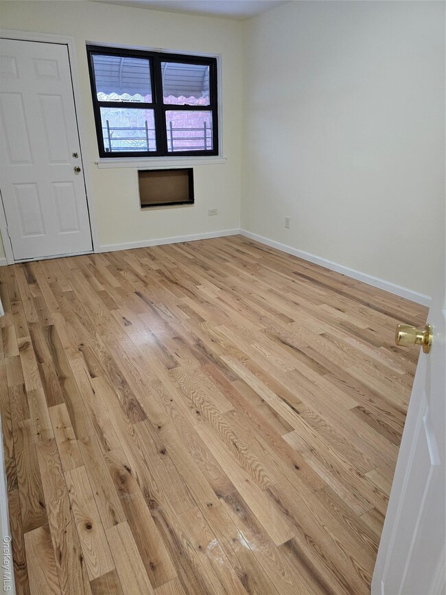 Building Photo - 1792 Lacombe Ave