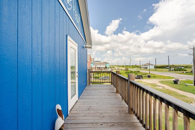 Building Photo - 1714 TX-87