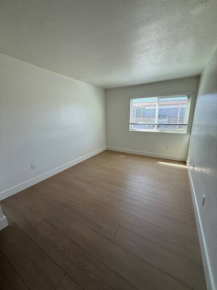 Building Photo - 12719 Robison Blvd