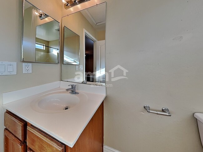 Building Photo - 10045 E Calypso Cir