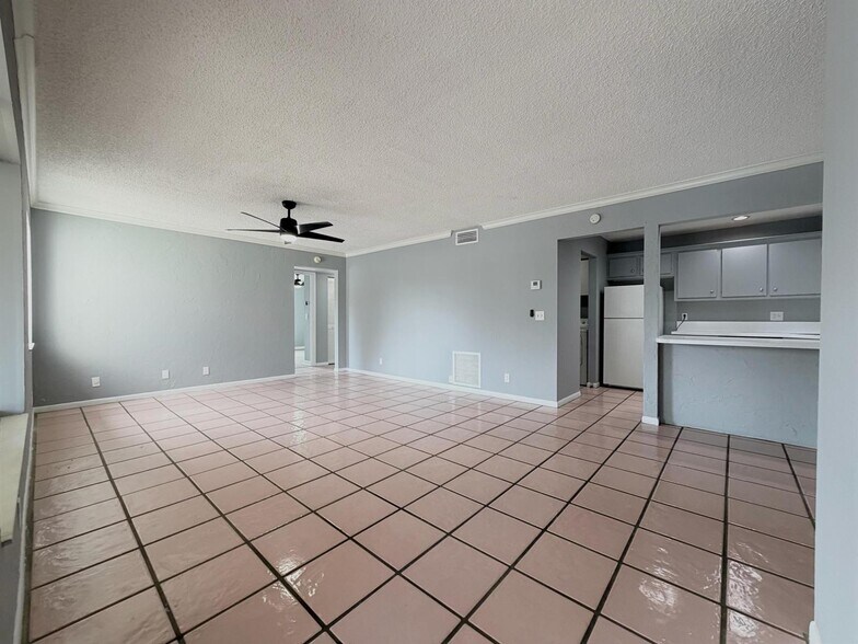 Building Photo - 4987 Sable Pine Cir