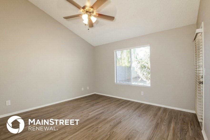 Building Photo - 5514 W Joan De Arc Ave