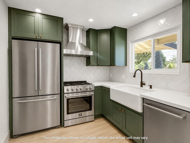 Building Photo - High-End 4-Bedroom Retreat | Designer Kitchen | Resort-Style Backyard & Pool!