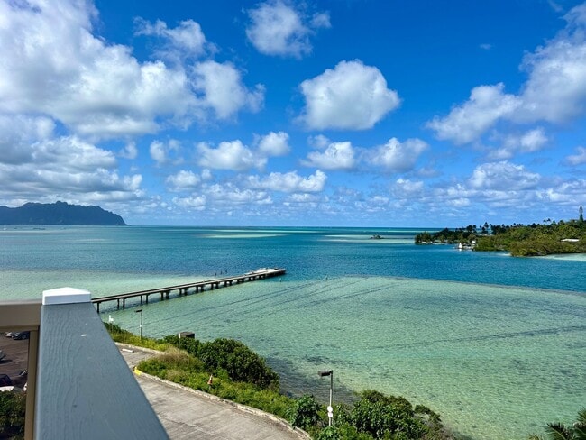 Building Photo - Hawaii living at its best.  Beautiful Kaneohe Bay front.